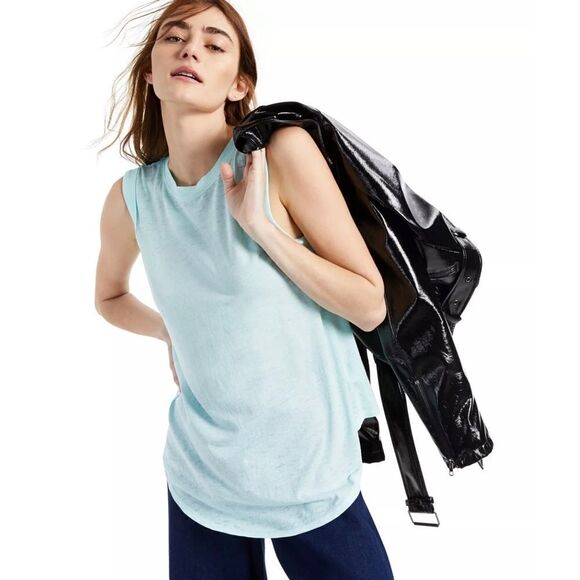 Derek Heart Juniors Tie-Hem Tank Top - Picture 1 of 10